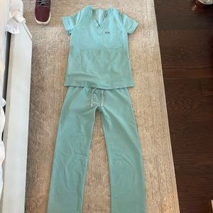 FIGS XXS SCRUBS